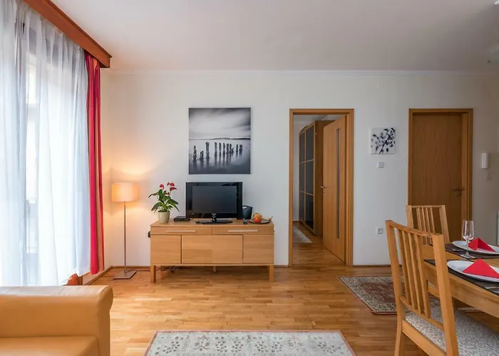 Apartman De Lux At The Synagogue *