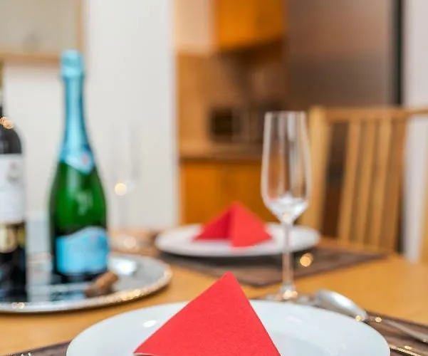 Apartman De Lux At The Synagogue *